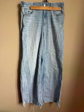 American Eagle Super High-Rise Baggy Wide Leg Jeans - Short Length